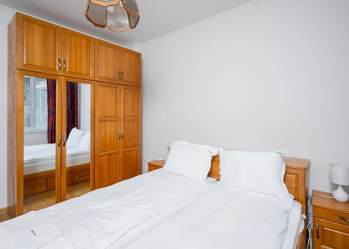 1bd Flat With Desk On Russian Monument Square By Flat Mаnager * ソフィア