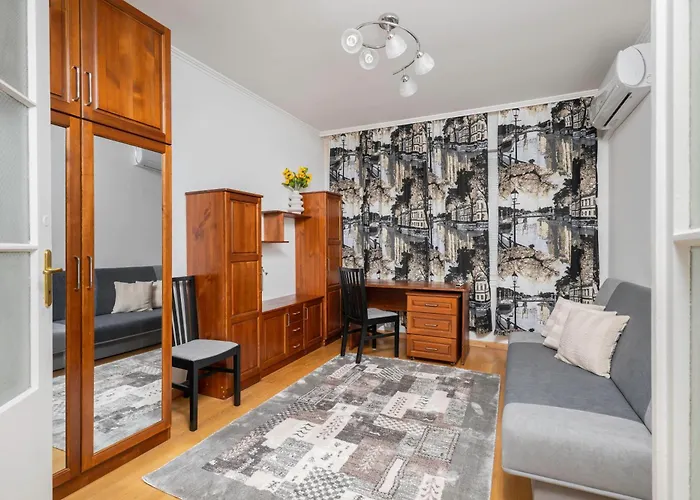 アパート 1bd Flat With Desk On Russian Monument Square By Flat Mаnager ソフィア